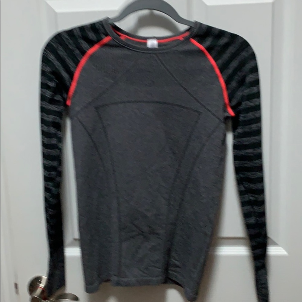 IVIVVA LONG SLEEVE SHIRT / TOP